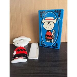 Vintage 1971 Avon Peanuts Charlie Brown Comb and Brush Set with Original Box NOS